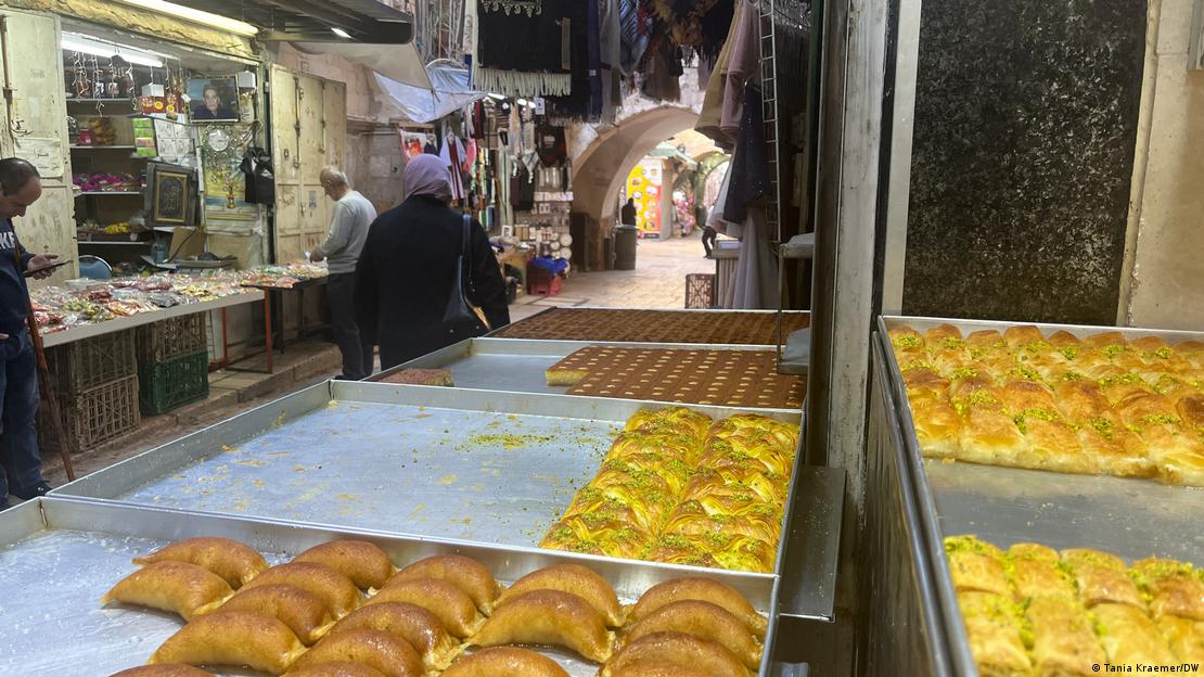 Das Fastenbrechen nach Sonnenuntergang wird im Ramadan normalerweise mit besonders gutem Essen gefeiert.