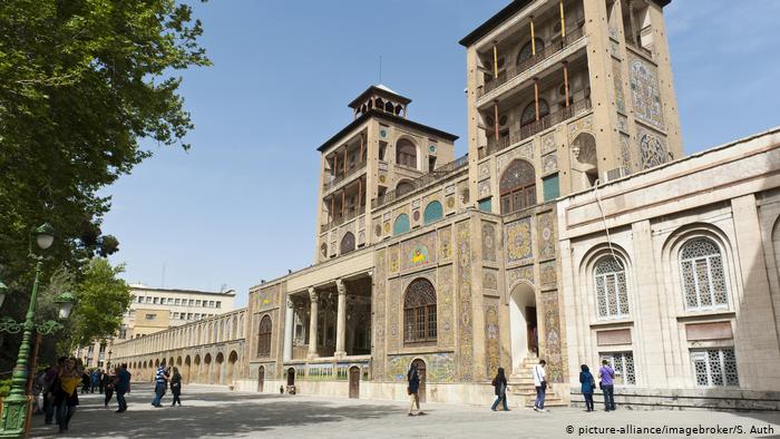 The Golestan Palace in Tehran (photo: picture-alliance/imagebroker/S. Auth)