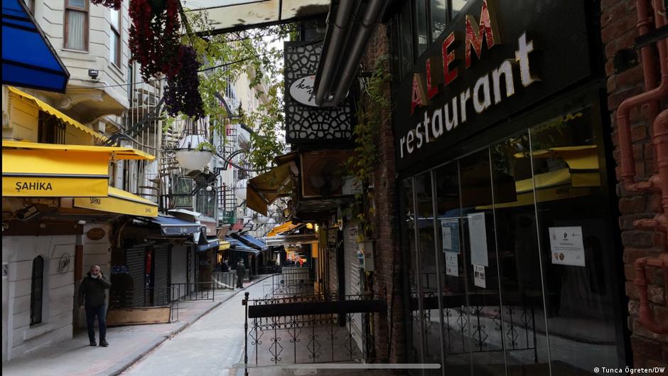 An empty street in Istanbul (photo: Tunca Ogreten/DW)