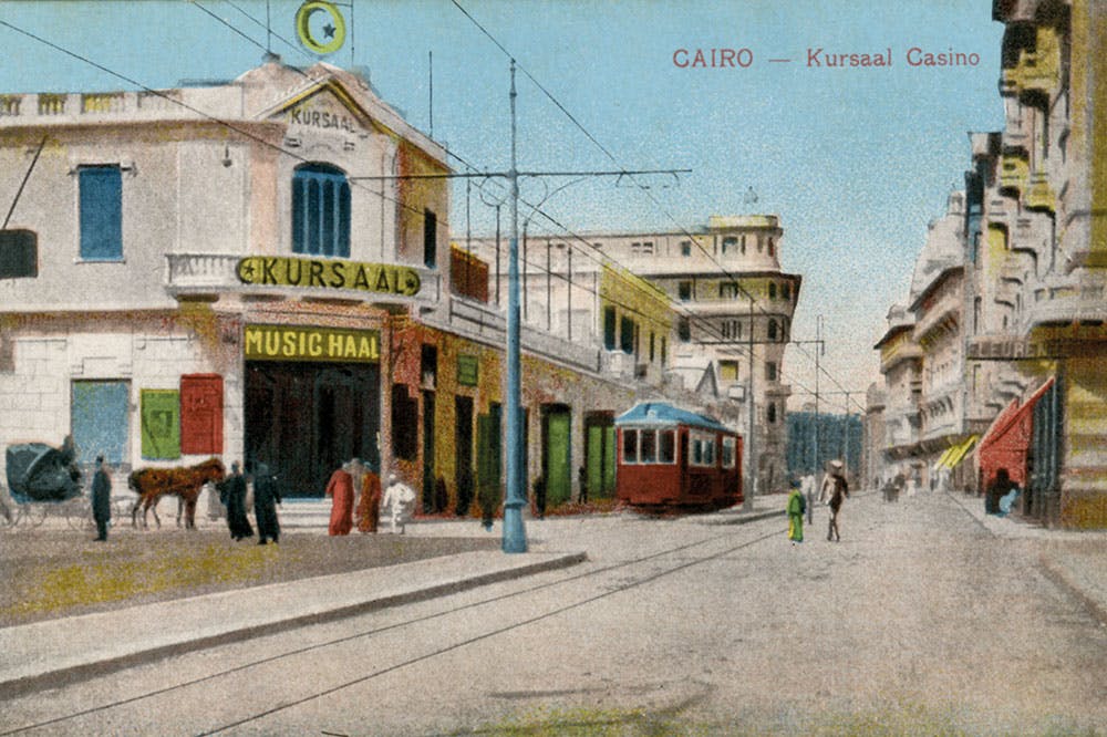 Postkarte mit dem Motiv des Kursaal Casino and Music Hall auf der Alfi Bey Straße im Kairoer Bezirk Azbakeya