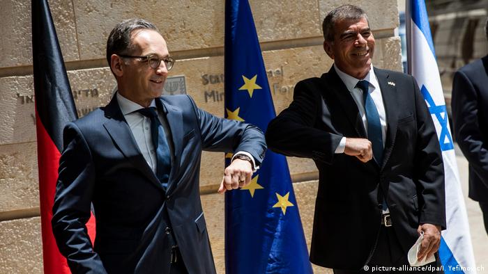 Der deutsche Außenminister Heiko Maas trifft seinen israelischen Amtskollegen Gabi Ashkenazi zu einer Solidaritätsbekundung während der jüngsten Eskalation zwischen Israel und der Hamas (Foto: picture-alliance/dpa)