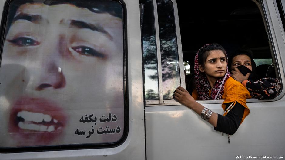 نساء نازحات من كابول - أفغانستان Afghanistan Vertriebene in Kabul Foto Getty Images
