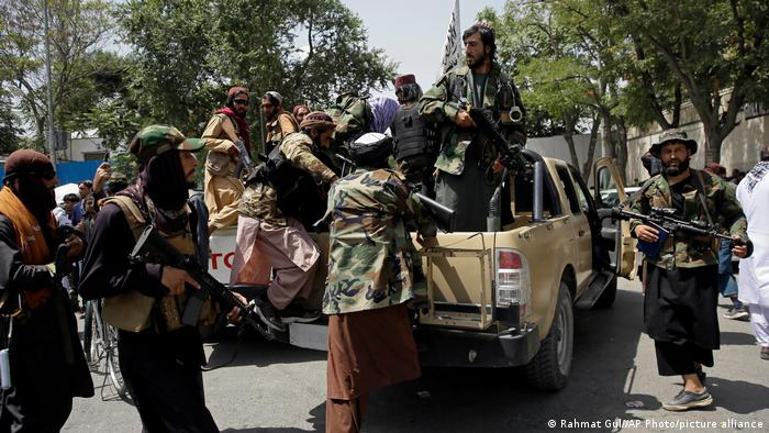 A group of Taliban and their supporters on cars in Kabul