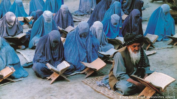 هكذا عرضت السينما العالمية "مأساة" أفغانستان 06_Wie das Weltkino die Tragödie Afghanistans zeigte _ Foto Imago