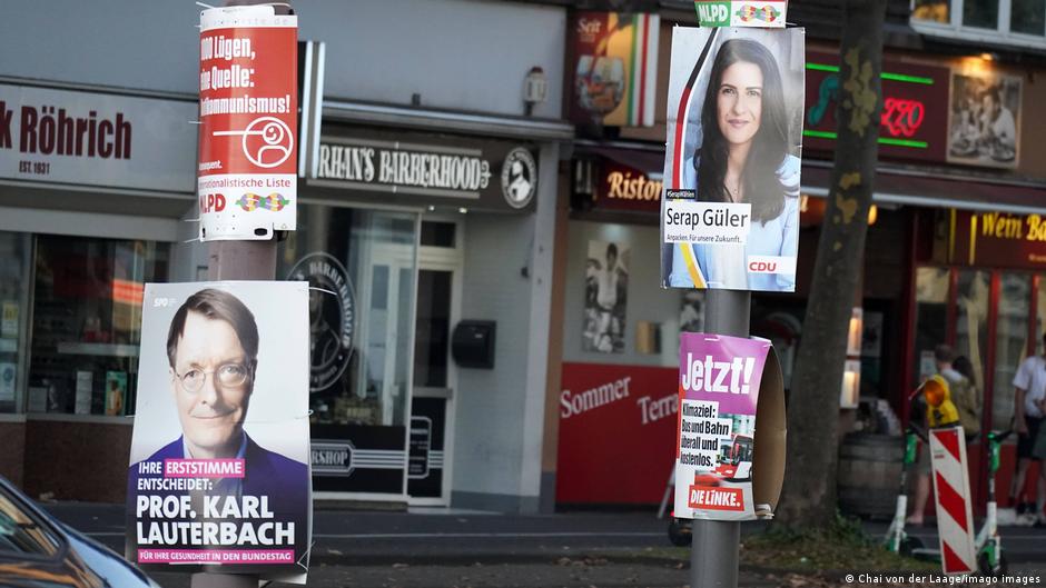 Politicians with a migrant background, such as Serap Guler, are few and far between in the German Bundestag.