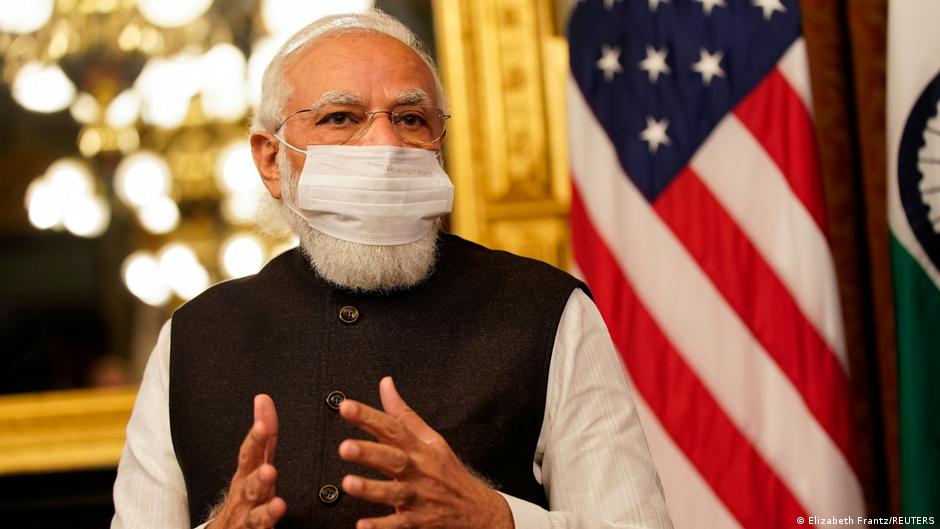 Indian Prime Minister Narendra Modi delivers remarks beside U.S. Vice President Kamala Harris inside the Eisenhower Executive Office Building at the White House in Washington, on the eve of the Indo-Pacific Quad Summit, 23.09.2021.