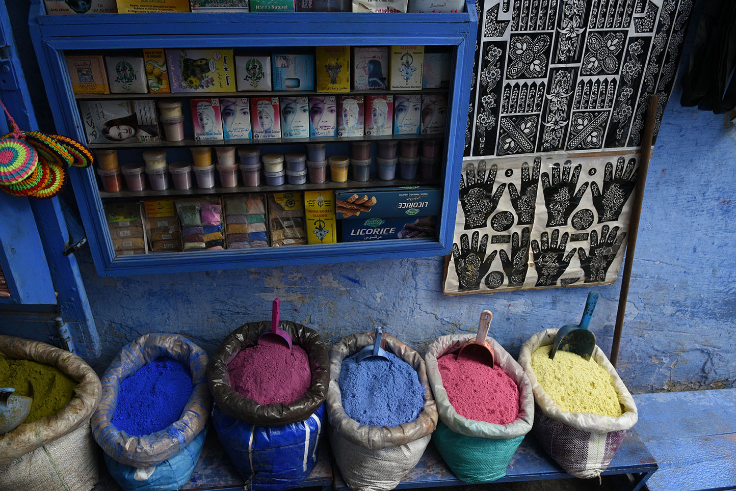مدينة شفشاون - لؤلؤة زرقاء مغربية  08 Chefchaouen Moroccos Blue Pearl Photo Sugato Mukherjee