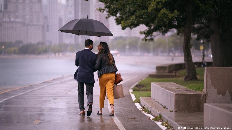 Still aus der Netflix-Serie "Indian Matchmaking" (Foto: Netflix/Everett Collection/picture alliance)