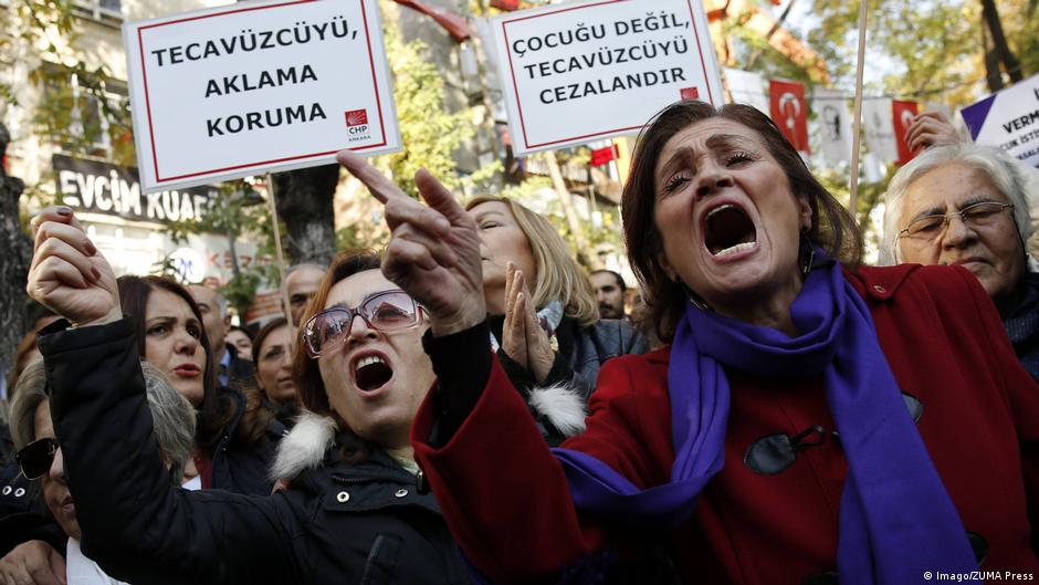 Frauen protestieren gegen einen Gesetzesentwurf zu Kinderehen in 2016, der Entwurf wurde schließlich zurückgezogen; Foto: Imago/Zuma Press