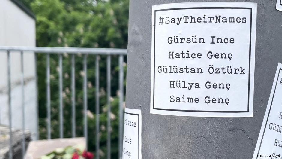 Gürsün İnce, Hatice Genç, Gülüstan Öztürk, Hülya Genç und Saime Genç wurden bei dem Brandanschlag getötet; Foto: Peter Hille/DW