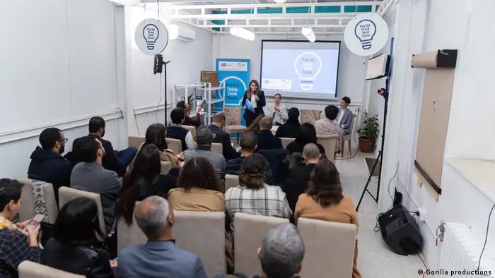  أفكار ومبادرات "عابرة" لإيجاد حلول لمشاكل البيئة في تونس Tunesien Veranstaltung Pop Up Think Tank Tunis Foto Gorilla productions