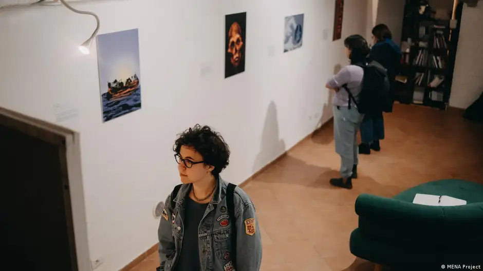 People viewing works at the MENA Art Gallery in Berlin (image: MENA Project)