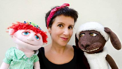 Tripp und ihr Puppentheater "Bubales"; Quelle: www.bubales.de
