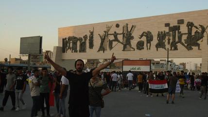 "We want security, jobs and our civil rights": Just as they stopped protesting two years ago, so they continue now: Basra, Diwanija, Nasiriyah, Babylon, there are demonstrations everywhere. "We will not leave until all our demands are met, we want a future!" 