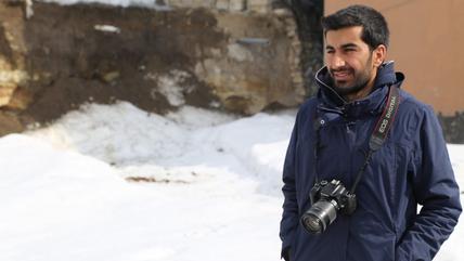 Der kurdische Journalist Nedim Türfent ist seit 2016 inhaftiert, nachdem er über Polizeigewalt in den kurdisch geprägten Regionen der Türkei berichtet hat.ison in Turkey since 2016 – because he reported on police violence