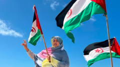 "Ich engagiere mich seit 2005 in der friedlichen Intifada der Freiheit und Unabhängigkeit. Aber was ich tue, ist nichts Besonderes, sondern das, was die meisten sahrauischen Frauen tun: Sich der Unterdrückung und Besatzung gewaltfrei zu widersetzen."