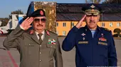 الجنرال الليبي  حفتر من أوائل الأشخاص الذين التقى بهم الجنرال أندريه أفريانوف عقب توليه قيادة مجموعة فاغنر. Der libysche General Haftar und der russische Verteidigungsminister Jewkurow - 2023 Bild AFP