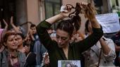 In ihrem neuesten Buch spricht die Anthropologin und Frauenrechtlerin Ziba Mir-Hosseini mit sechs führenden muslimischen Reformerinnen und Reformern über Gender, Frauenrechte und das islamische Familienrecht
