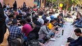 Nach dem Tod der iranischen Kurdin Mahsa Amini waren die Hochschulen ein Zentrum der Anti-Regimeproteste. Jetzt werden kritische Universitätsdozenten entlassen, regimetreue neu angestellt: Das islamische Regime in Teheran gestaltet die Hochschulen des Landes offenbar noch strenger nach seinen Vorstellungen um. 