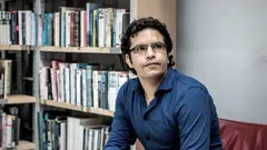 Für seinen historischen Kriminalroman "Das Ende der Wüste“ hat der algerische Autor Said Khatibi im Mai in Abu Dhabi den renommierten Sheikh Zayed Award in der Kategorie junge Autoren erhalten. 